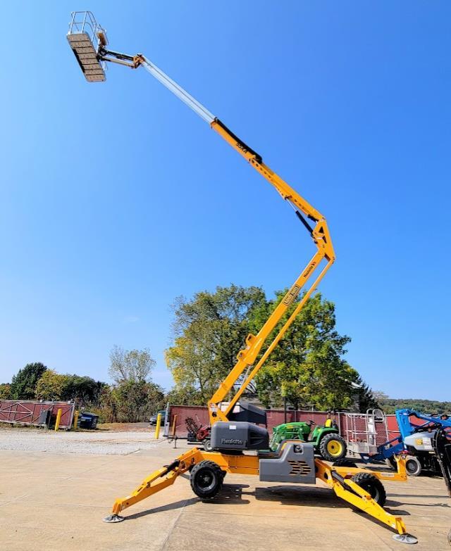Used Equipment Sales ARTICULATING BOOM LIFT, 55  4WD BILJAX in Cleveland OH